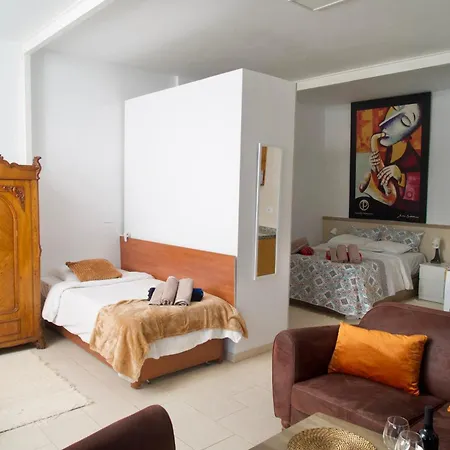 Apartment Barandas *